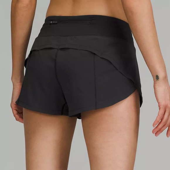 Speed Up Low-Rise Lined Short 2.5” - Picture 3 of 4